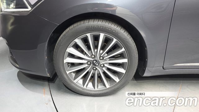 Kia K7 2.4 GDI Limited 2018 — фото 5