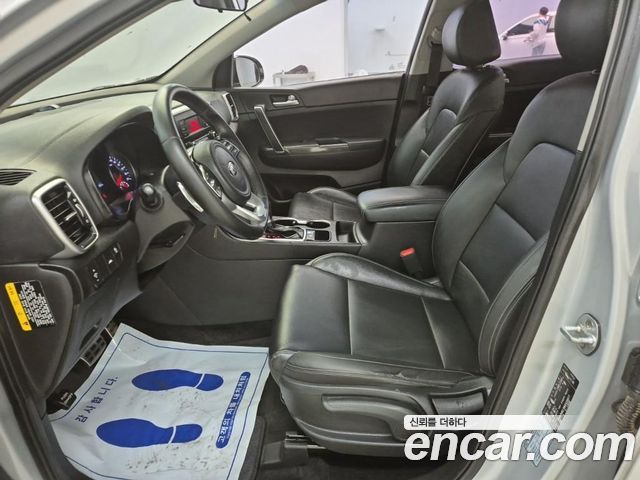 Kia Sportage The Bold Diesel 2.0 2WD Luxury 2019 — фото 15