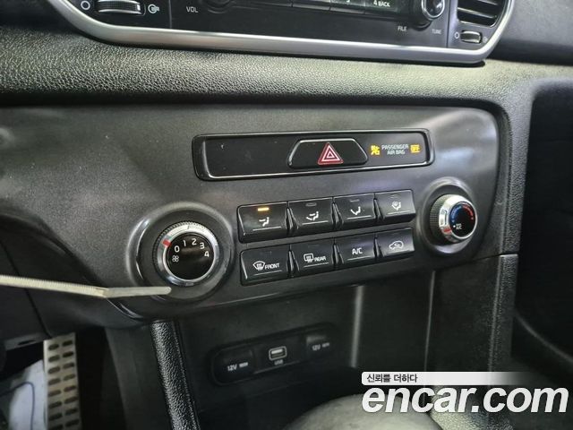 Kia Sportage The Bold Diesel 2.0 2WD Luxury 2019 — фото 20