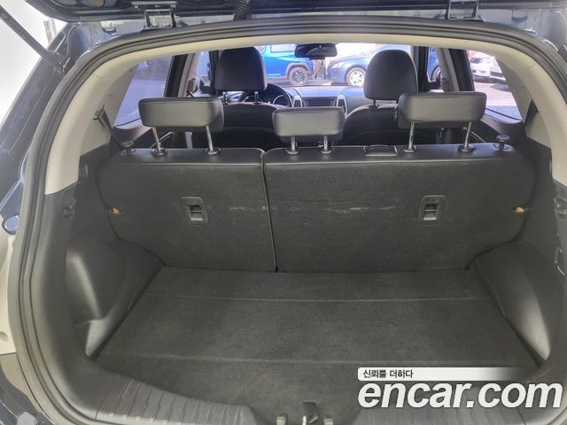 KG Mobility (SsangYong) Tivoli LX 2WD DLX 2016 — фото 8