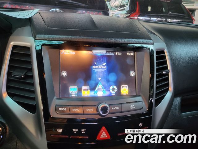 KG Mobility (SsangYong) Tivoli LX 2WD DLX 2016 — фото 22