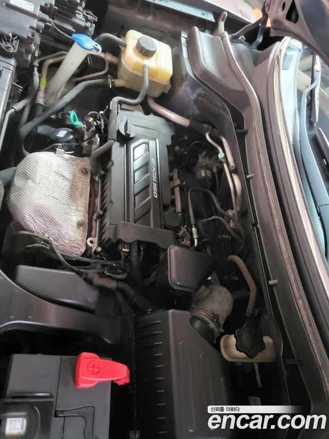KG Mobility (SsangYong) Tivoli LX 2WD DLX 2016 — фото 23