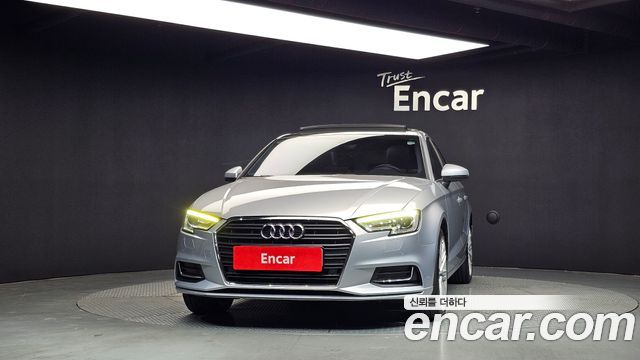 Audi A3 40 TFSI 8V 2018 — фото 3