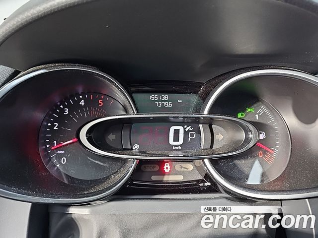 Renault Korea Clio ZEN 2018 — фото 6