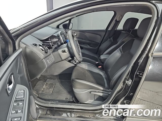 Renault Korea Clio ZEN 2018 — фото 10