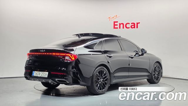 Kia K5 (III) 1.6 Turbo Signature 2022 — фото 2