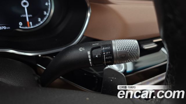Genesis G80 (RG3) Gasoline 2.5 Turbo AWD 2022 — фото 28