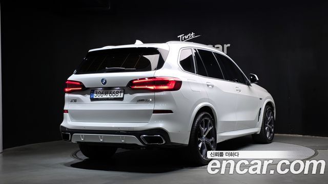 BMW X5 (G05) xDrive 45e M Sport 2022 — фото 2