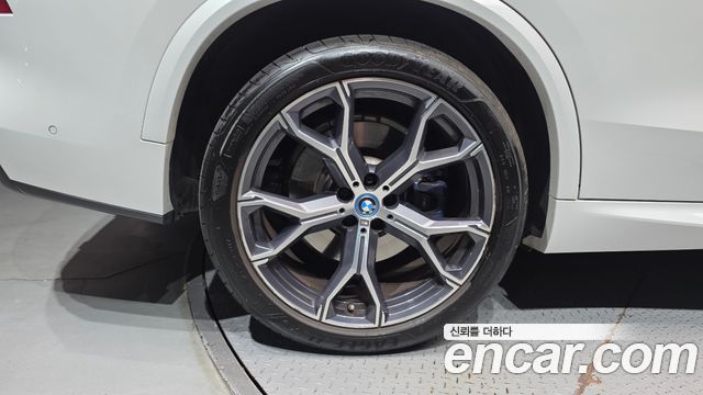 BMW X5 (G05) xDrive 45e M Sport 2022 — фото 5