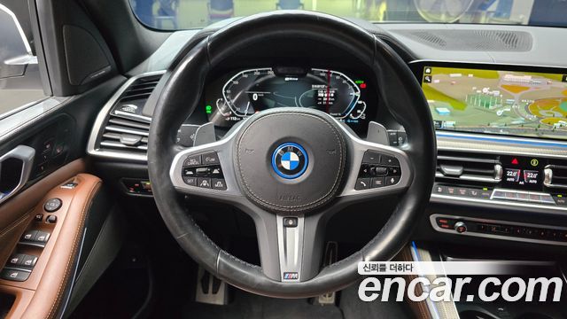 BMW X5 (G05) xDrive 45e M Sport 2022 — фото 13