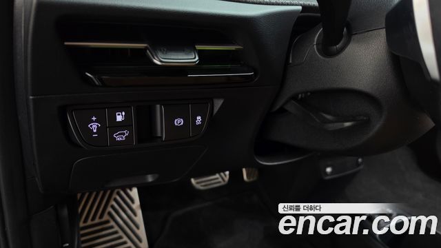 Kia EV6 Long Range Earth 2023 — фото 28