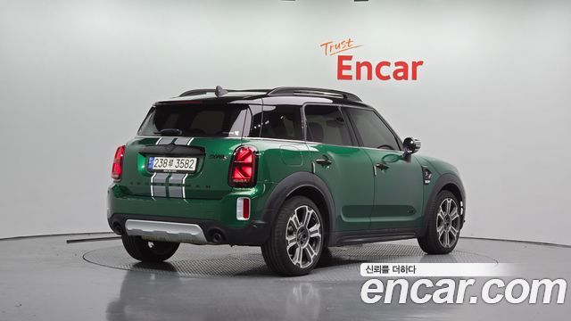 MINI Cooper S Countryman ALL4 Classic 2nd 2024 — фото 2