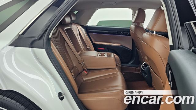Hyundai Grandeur (GN7) 2,5 Gasoline 2WD Exclusive 2023 — фото 12