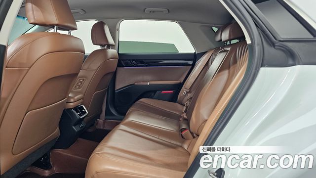 Hyundai Grandeur (GN7) 2,5 Gasoline 2WD Exclusive 2023 — фото 26