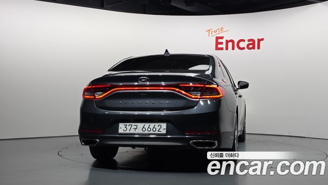 Hyundai Grandeur (IG) 2.4 Premium Special 2018 — фото 4