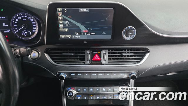 Hyundai Grandeur (IG) 2.4 Premium Special 2018 — фото 14