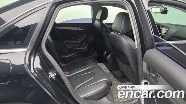 Audi A4 2.0 TFSI B8 2011 — фото 16