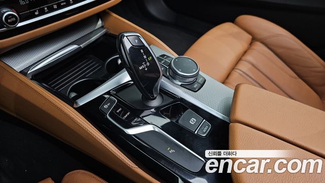 BMW 5 Series (G30) 520d M Sport Special Edition 2018 — фото 9