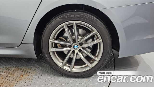 BMW 5 Series (G30) 520d M Sport Special Edition 2018 — фото 21