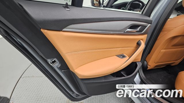 BMW 5 Series (G30) 520d M Sport Special Edition 2018 — фото 25