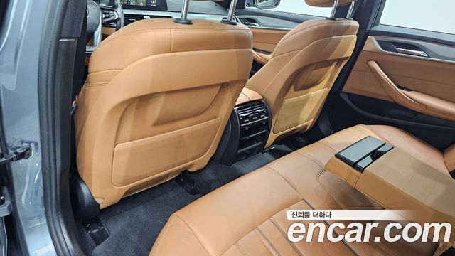 BMW 5 Series (G30) 520d M Sport Special Edition 2018 — фото 32
