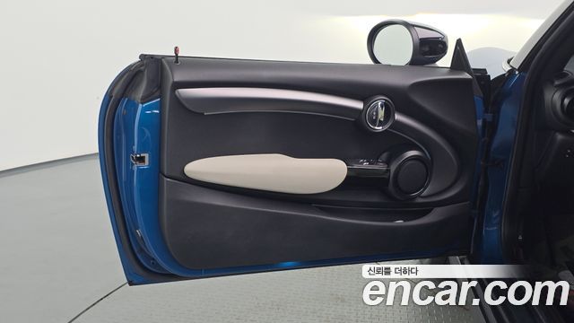 MINI Cooper Electric Gen ZE Edition 3rd 2022 — фото 24