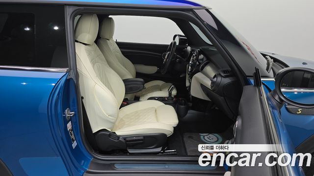 MINI Cooper Electric Gen ZE Edition 3rd 2022 — фото 26