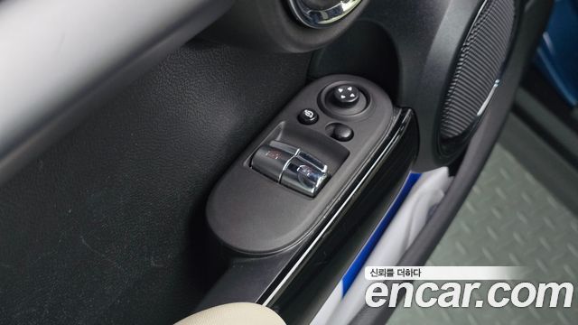 MINI Cooper Electric Gen ZE Edition 3rd 2022 — фото 28