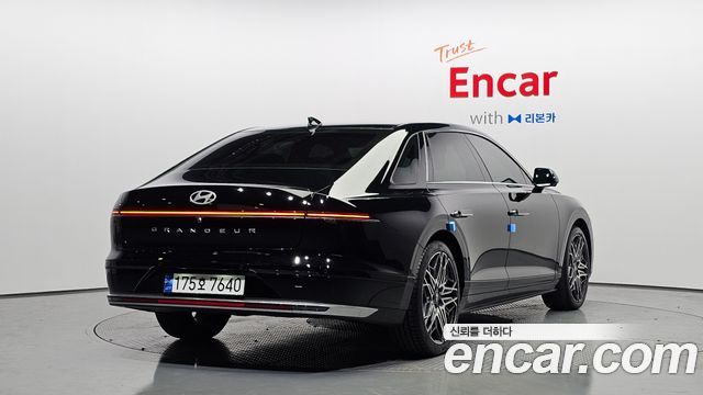 Hyundai Grandeur Hybrid (GN7) Exclusive 2023 — фото 2