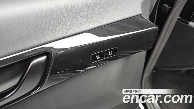 Hyundai Grandeur Hybrid (GN7) Exclusive 2023 — фото 27