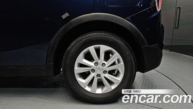 KG Mobility (SsangYong) Very New Tivoli Diesel 1.6 2WD V3 2021 — фото 21