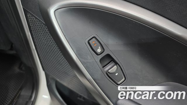 Hyundai Santa Fe (DM) Diesel(e-VGT) 2.0 2WD Exclusive 2015 — фото 15