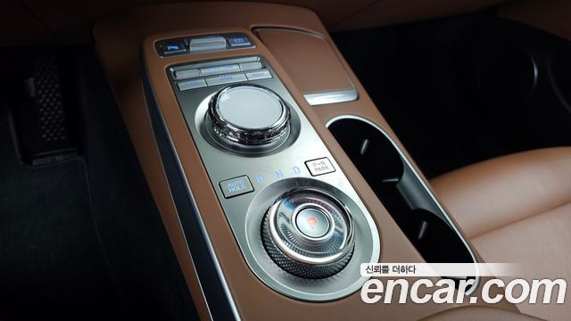 Genesis GV70 2.5T Gasoline 2WD 2023 — фото 9