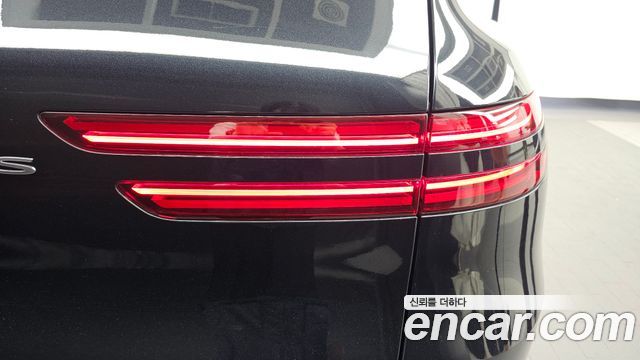 Genesis GV70 2.5T Gasoline 2WD 2023 — фото 23