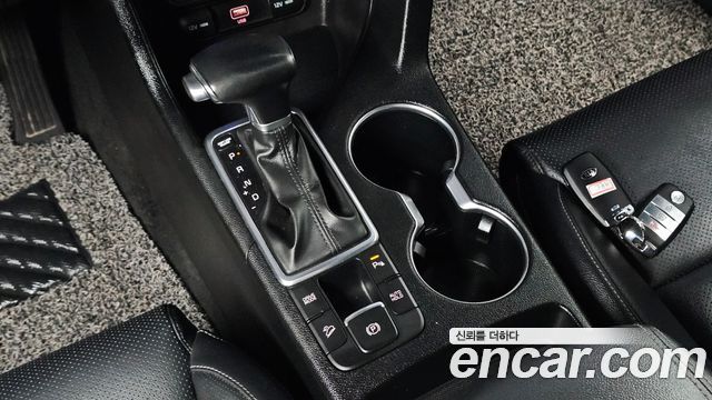 Kia Sportage The Bold Gasoline Inteligent 2019 — фото 9