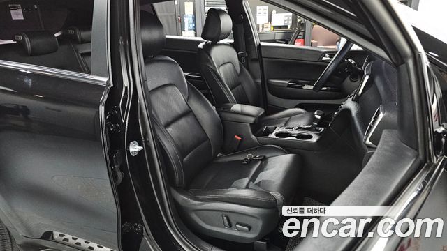 Kia Sportage The Bold Gasoline Inteligent 2019 — фото 26