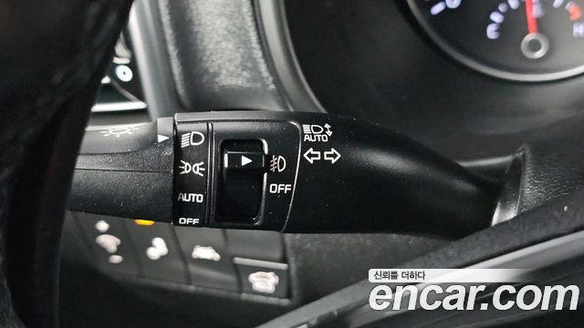 Kia Sportage The Bold Gasoline Inteligent 2019 — фото 31