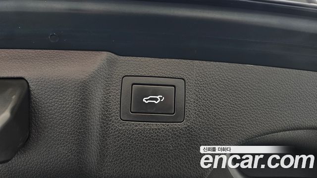 Hyundai Maxcruise Diesel(e-VGT) 2.2 2WD Exclusive Special 2016 — фото 20