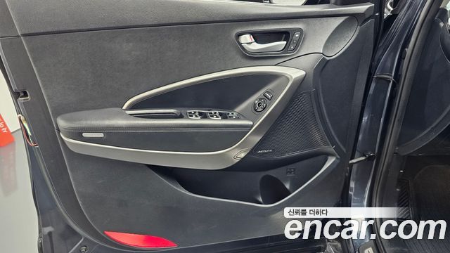 Hyundai Maxcruise Diesel(e-VGT) 2.2 2WD Exclusive Special 2016 — фото 24
