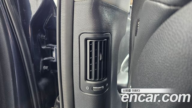 Hyundai Maxcruise Diesel(e-VGT) 2.2 2WD Exclusive Special 2016 — фото 32