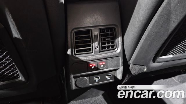Renault Korea XM3 1.3 TCe RE Signature 2020 — фото 29