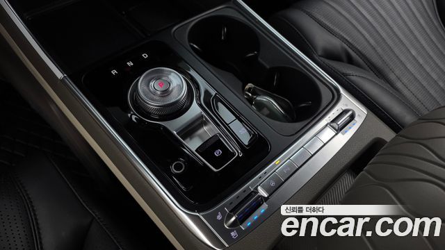 Kia Carnival (IV) Gasoline 9-Seater Hi Limousine (7-seater Limousine(Special vehicle) 2025 — фото 9