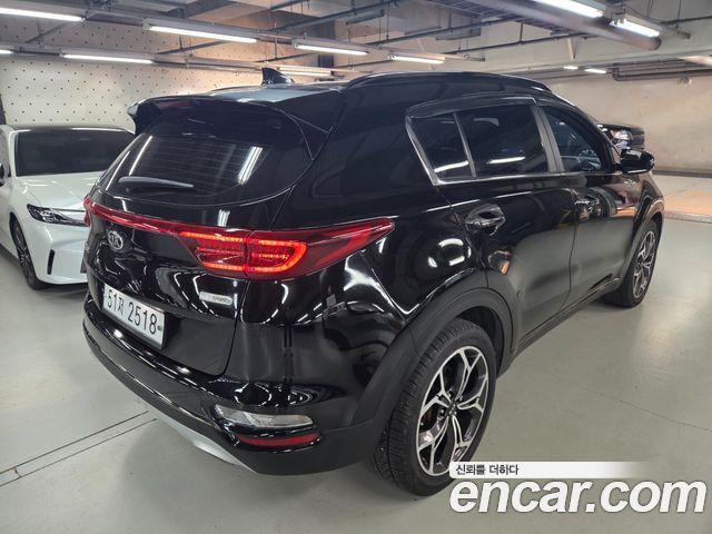 Kia Sportage The Bold Diesel 2.0 2WD Prestige 2019 — фото 2