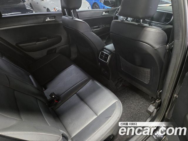 Kia Sportage The Bold Diesel 2.0 2WD Prestige 2019 — фото 10
