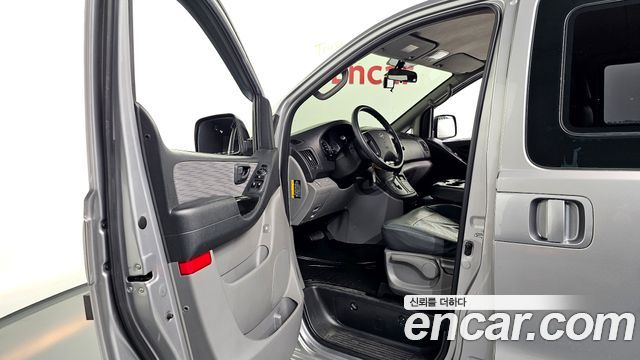 Hyundai Grand Starex 12-Seater Wagon Smart 2016 — фото 10