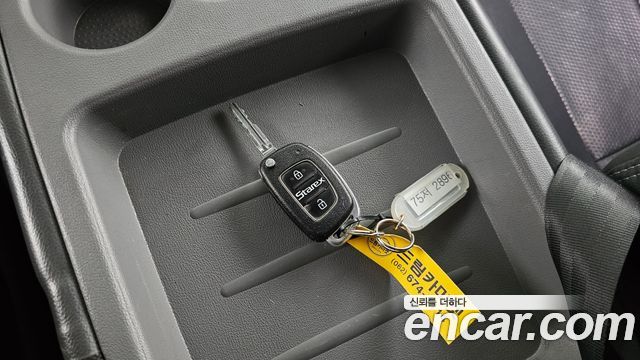 Hyundai Grand Starex 12-Seater Wagon Smart 2016 — фото 19
