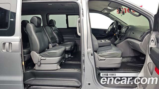 Hyundai Grand Starex 12-Seater Wagon Smart 2016 — фото 26