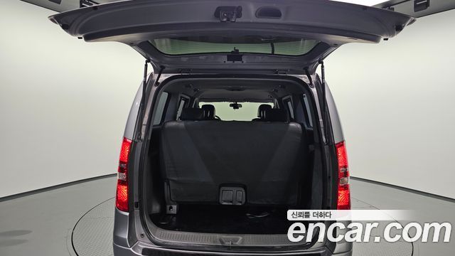 Hyundai Grand Starex 12-Seater Wagon Smart 2016 — фото 29