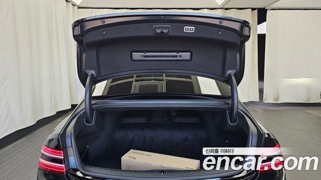 Genesis Electrified G80 (RG3) e-AWD 2022 — фото 17
