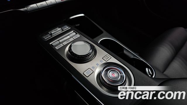 Genesis GV70 2.5T Gasoline AWD 2023 — фото 9